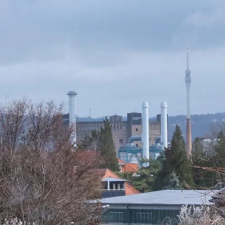 Lägenhet Modernes Mit Balkon Naehe Zentrum